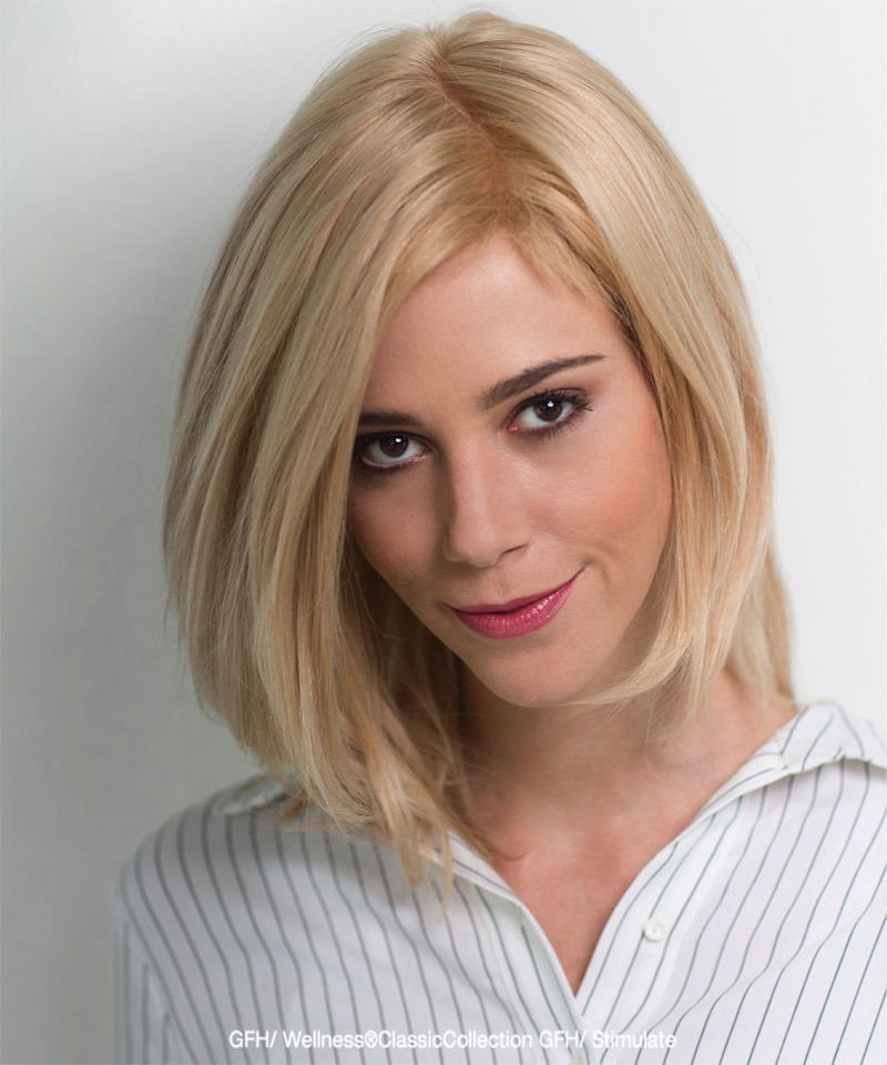 Blonde Perücke im klassischen Bob-Schnitt mit natürlicher Struktur